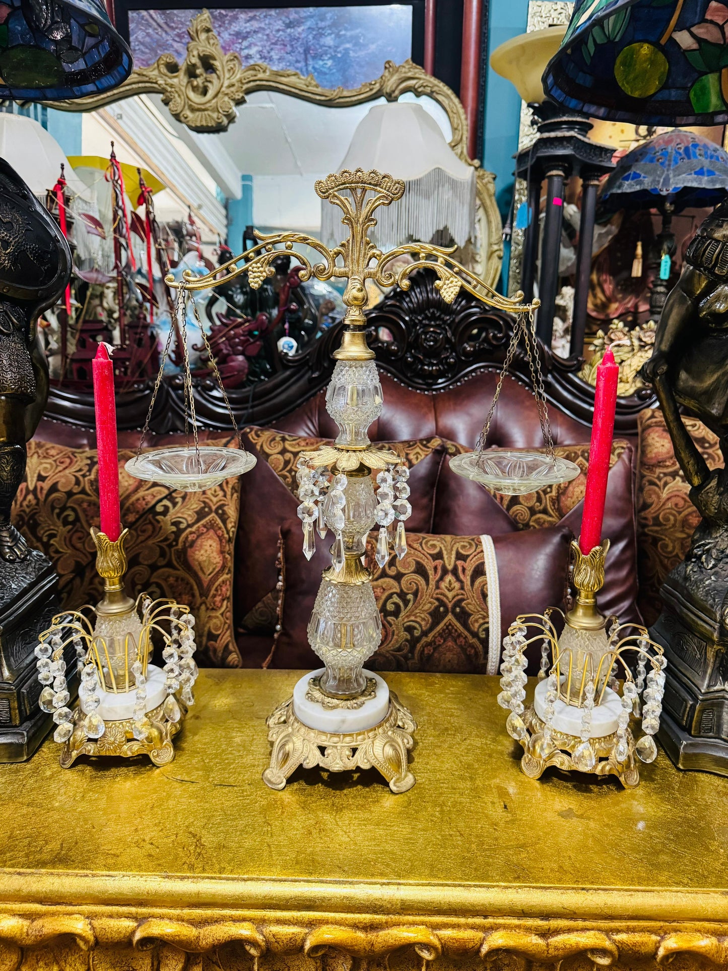 🕯️⚖️ Decorative Brass Set with Crystals – Vintage Scales and Candlesticks⚖️🕯️