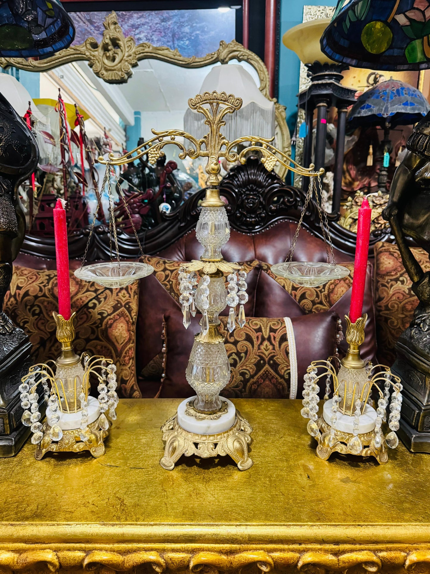 🕯️⚖️ Decorative Brass Set with Crystals – Vintage Scales and Candlesticks⚖️🕯️