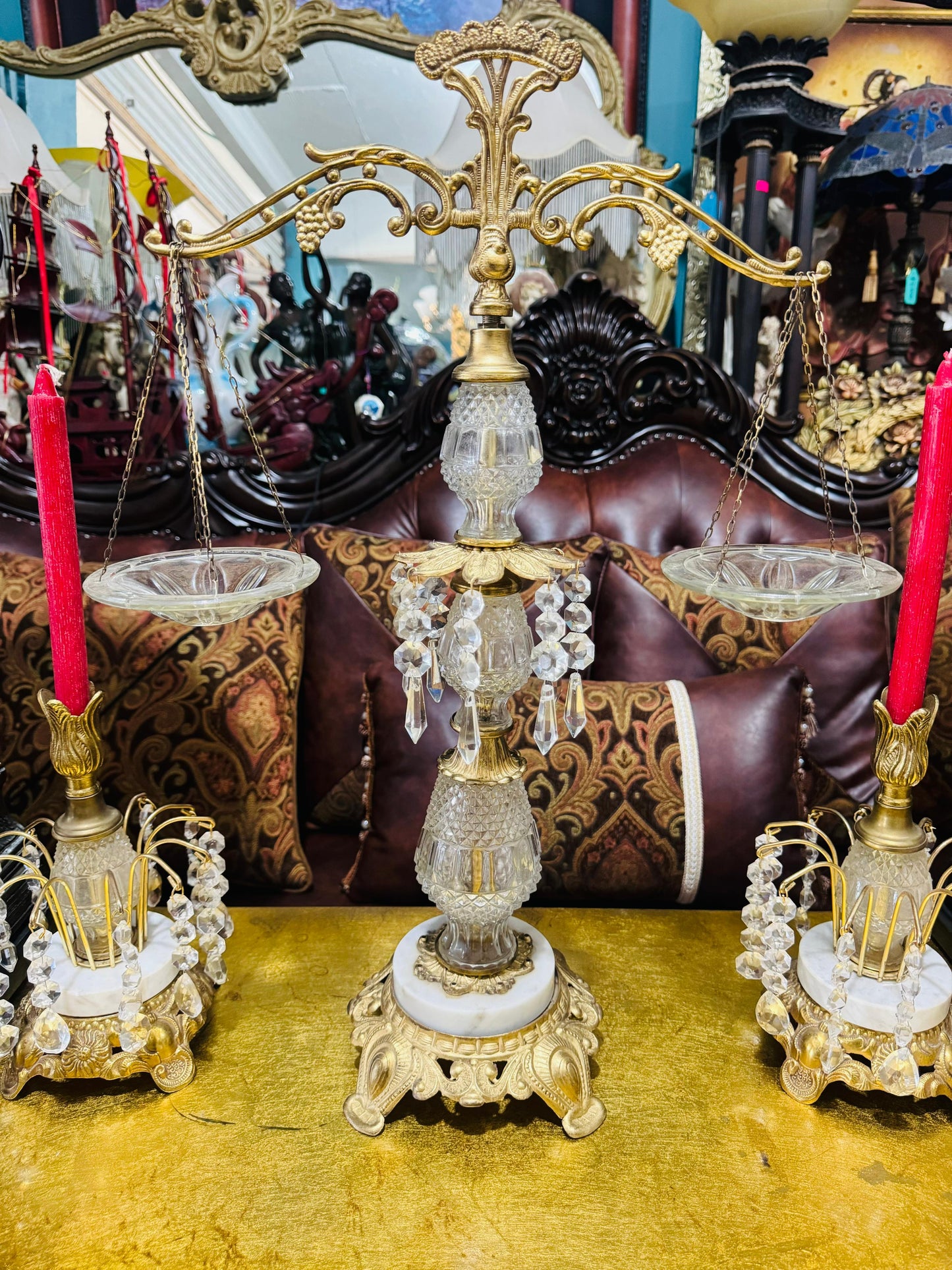 🕯️⚖️ Decorative Brass Set with Crystals – Vintage Scales and Candlesticks⚖️🕯️