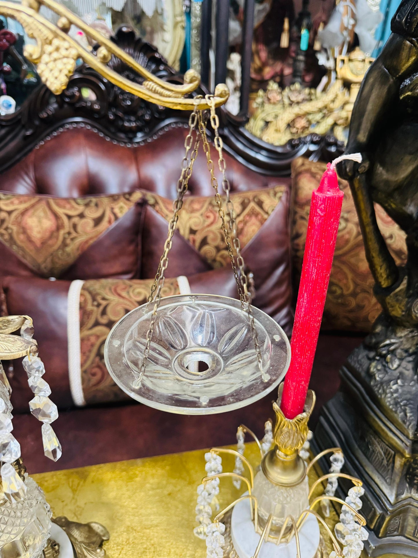 🕯️⚖️ Decorative Brass Set with Crystals – Vintage Scales and Candlesticks⚖️🕯️