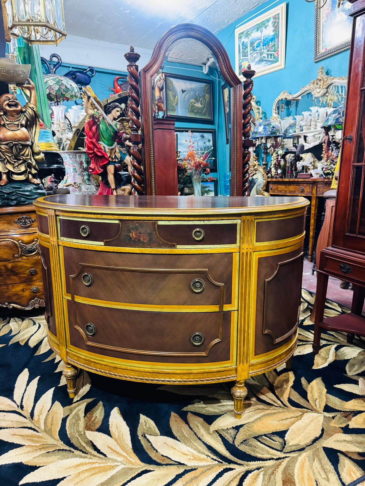 ✨ Comoda Estilo Francés de media luna de 1930✨