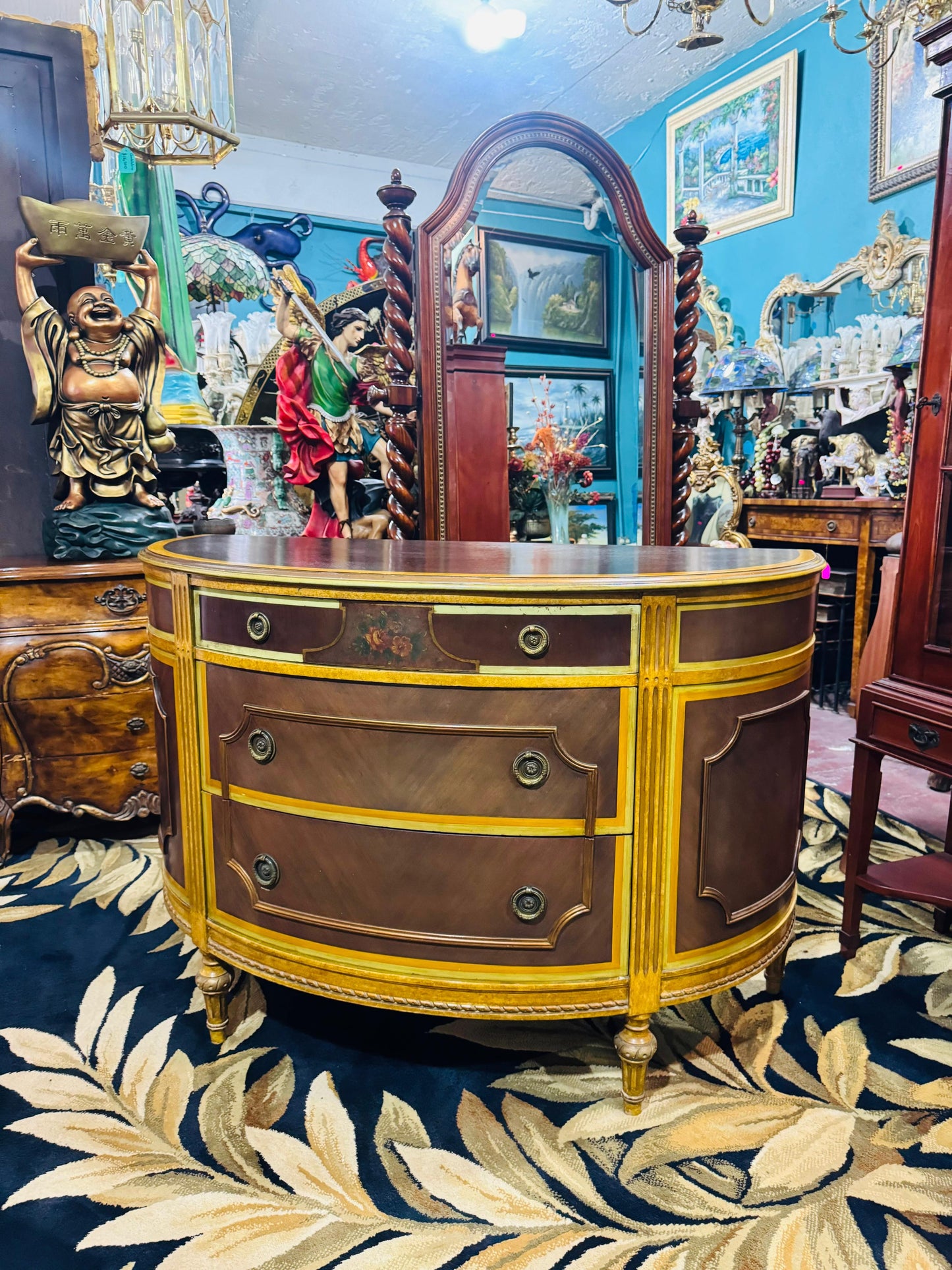 ✨ Comoda Estilo Francés de media luna de 1930✨