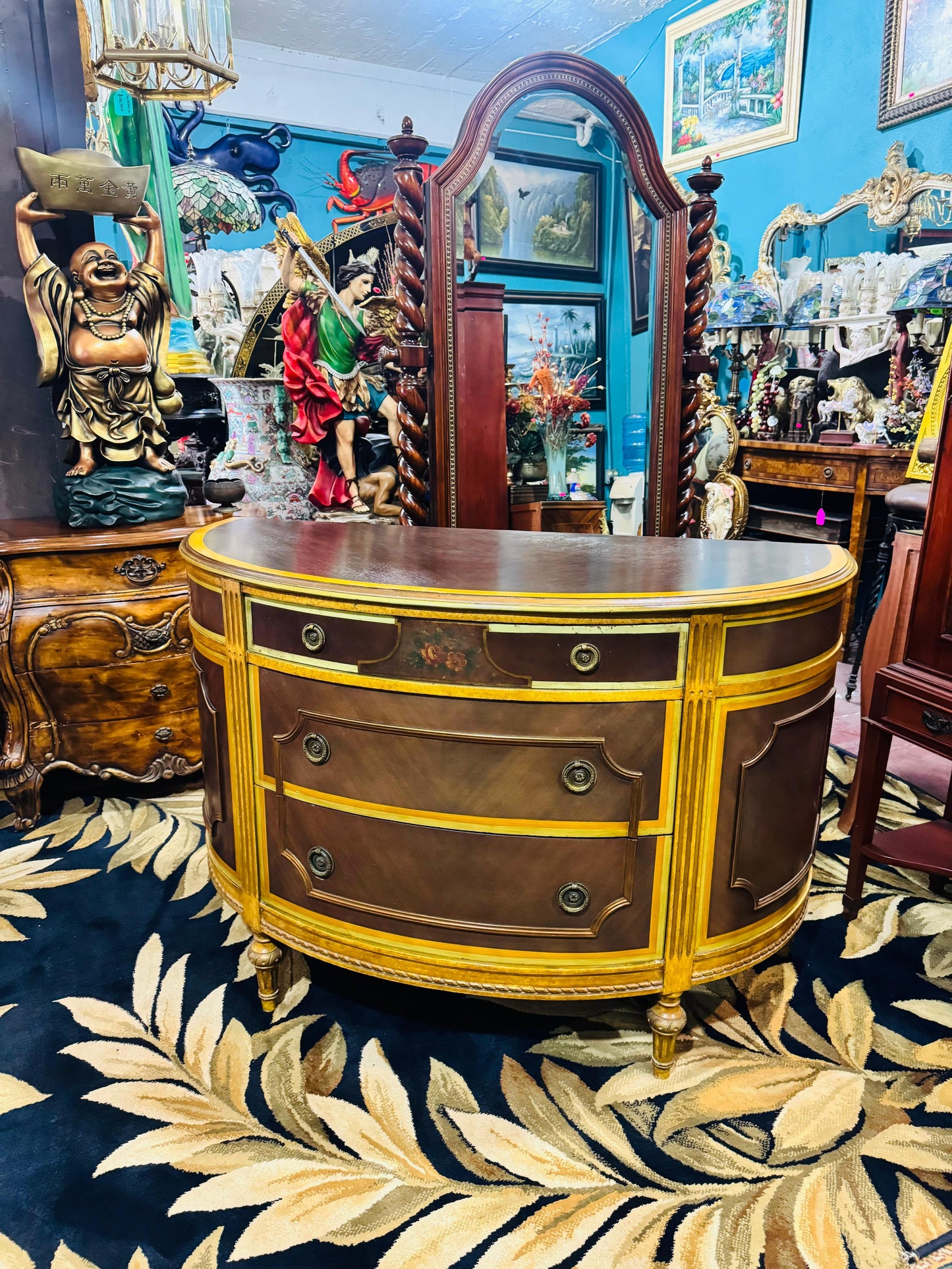 ✨ Comoda Estilo Francés de media luna de 1930✨