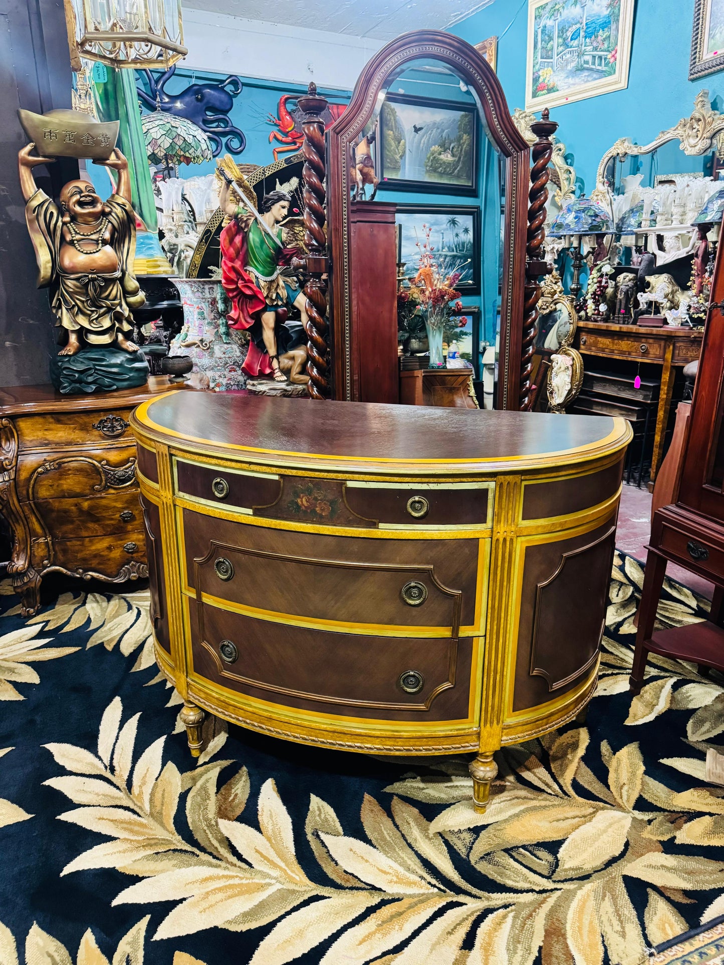 ✨ Comoda Estilo Francés de media luna de 1930✨