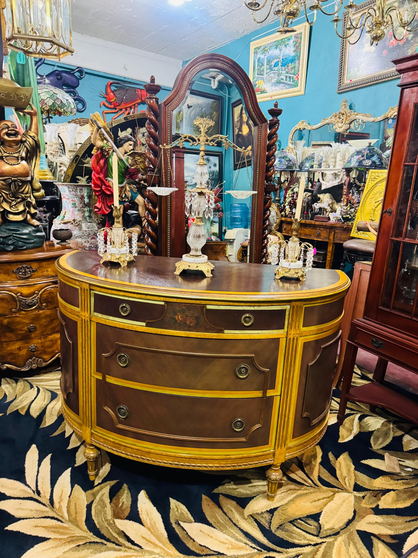 ✨ Comoda Estilo Francés de media luna de 1930✨