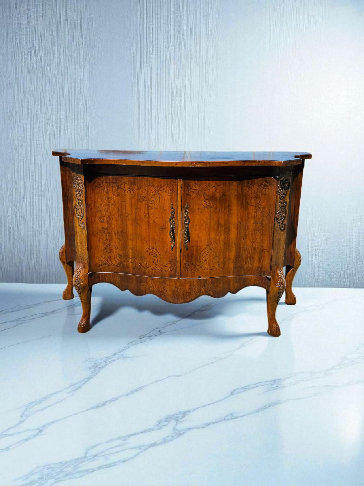 🔱🇮🇹 Comoda Italiana de Madera de Nogal – Arte y Elegancia en Cada Detalle 🇮🇹🔱