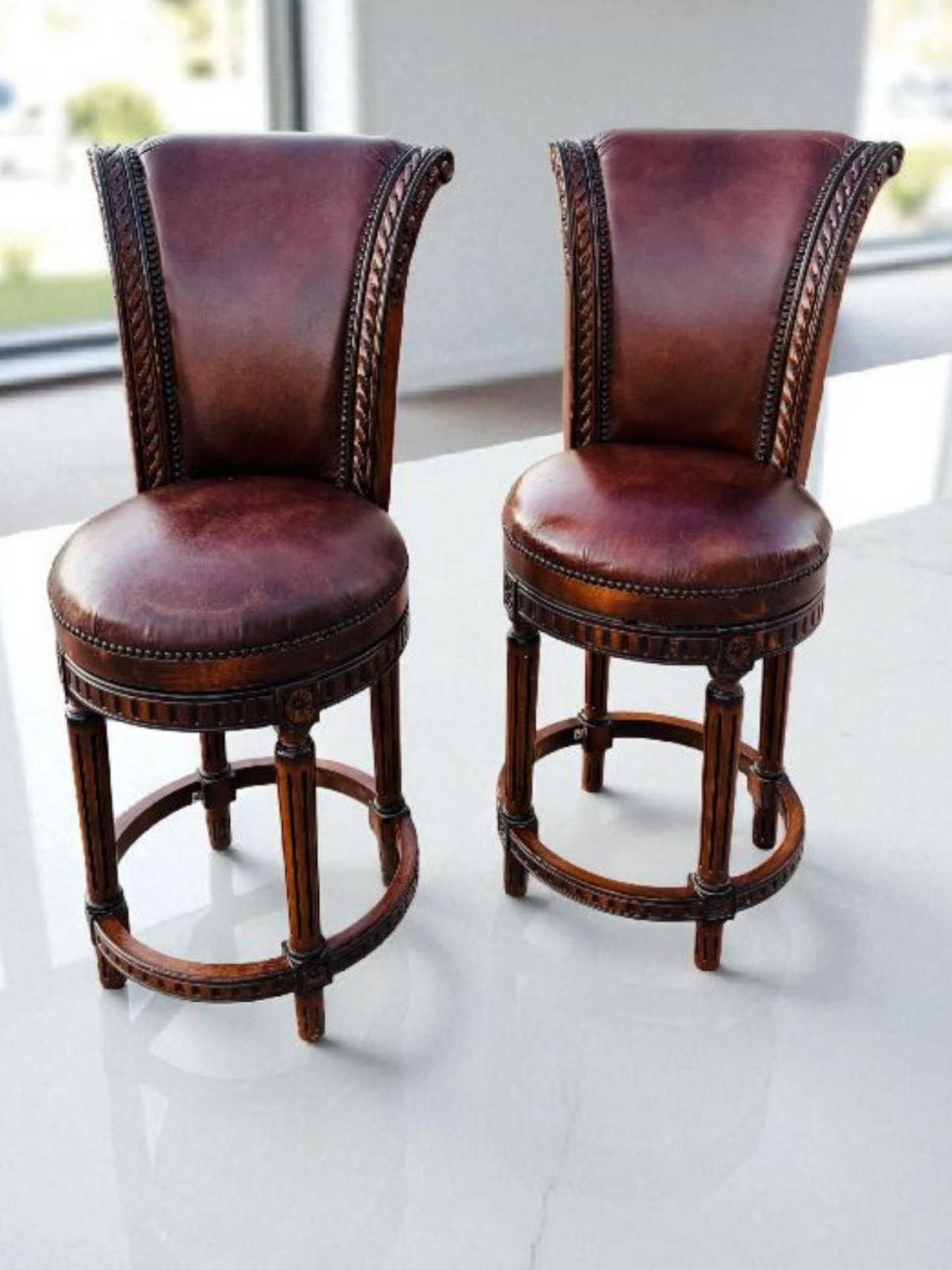 🪑🪑🪑🪑 Juego de 4 Bancos Vintage Giratorios De Madera 🪑🪑🪑🪑