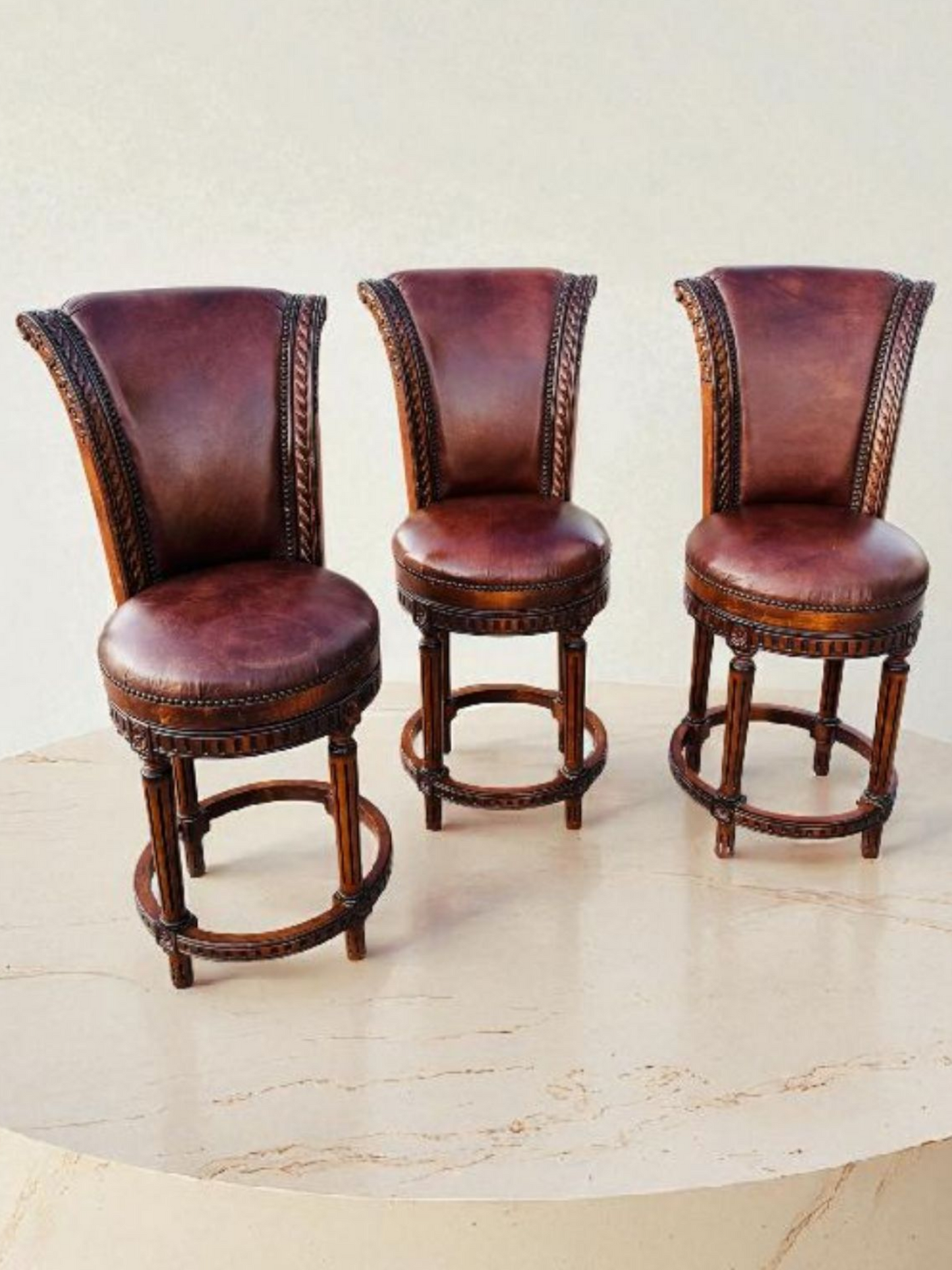 🪑🪑🪑🪑 Juego de 4 Bancos Vintage Giratorios De Madera 🪑🪑🪑🪑