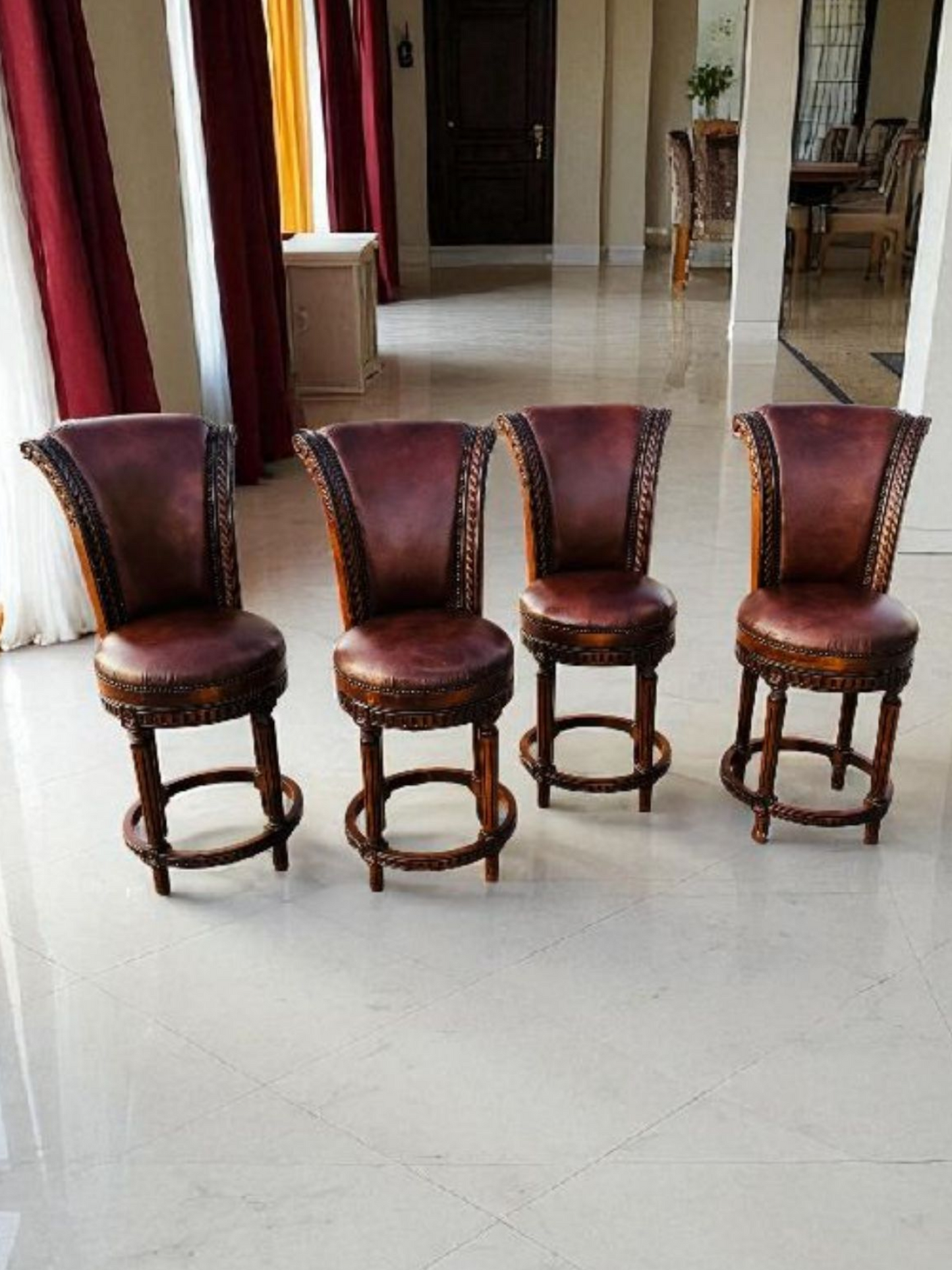 🪑🪑🪑🪑 Juego de 4 Bancos Vintage Giratorios De Madera 🪑🪑🪑🪑