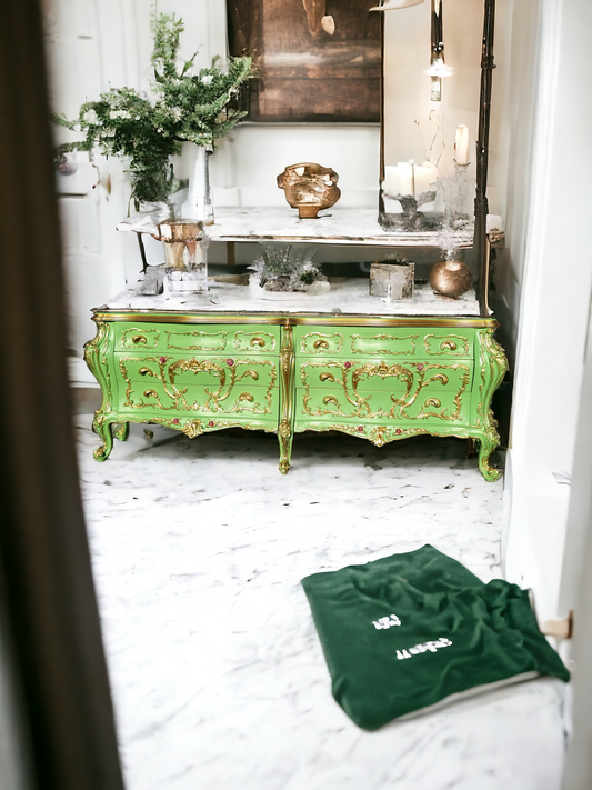 ✨Comoda estilo Rococo, Color Pistachio, Con Tonos Color Dorado✨