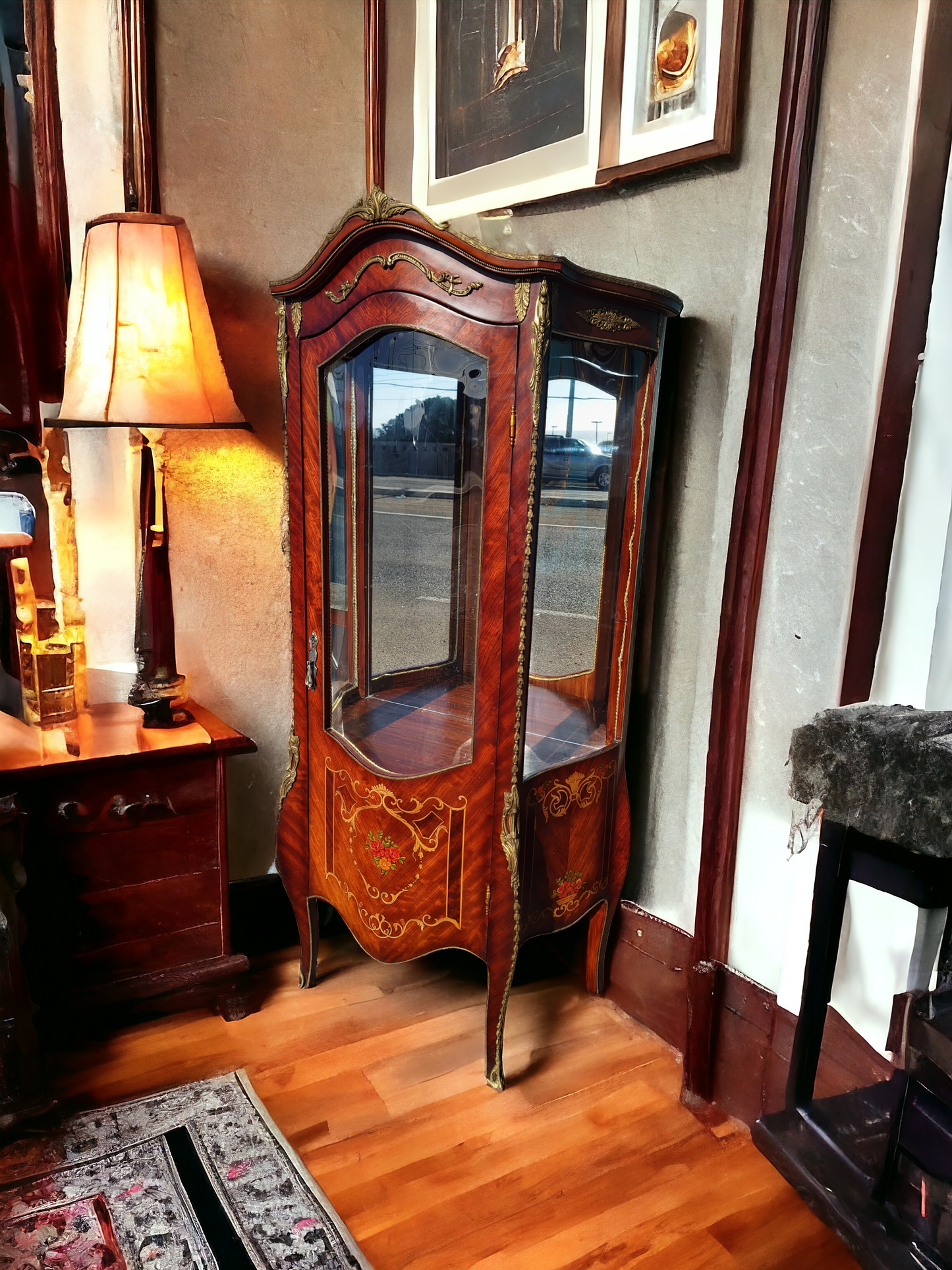 🏰🇫🇷 Vitrina Estilo Francés - Exclusiva en Rosarito Antiques 🇫🇷🏰