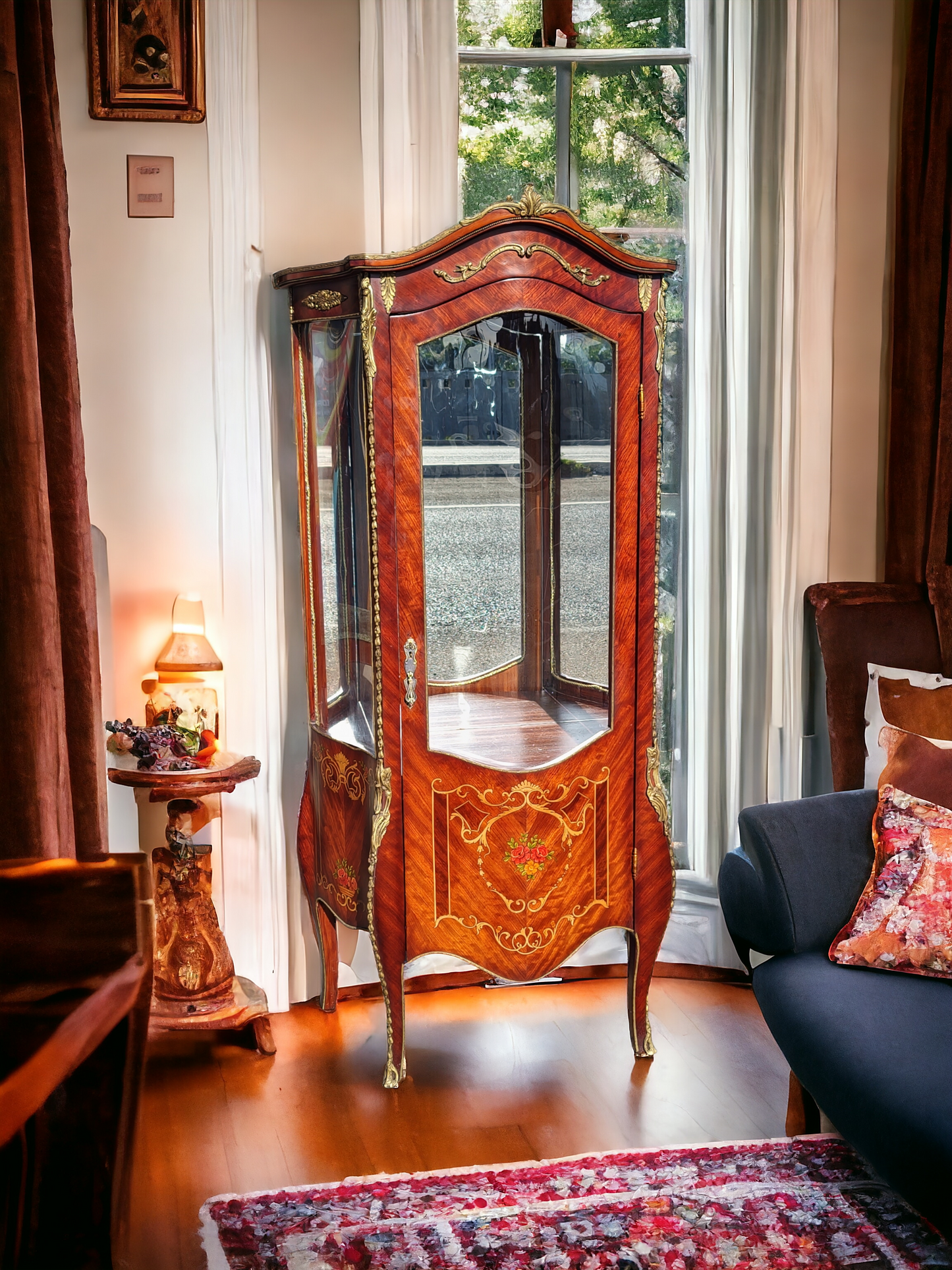 🏰🇫🇷 Vitrina Estilo Francés - Exclusiva en Rosarito Antiques 🇫🇷🏰