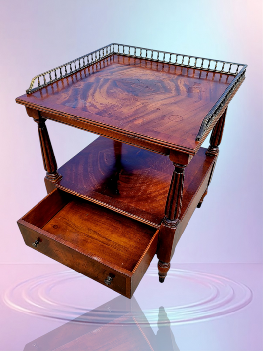 ✨Mesa Auxiliar de Caoba Mid-century Hollywood Regency✨