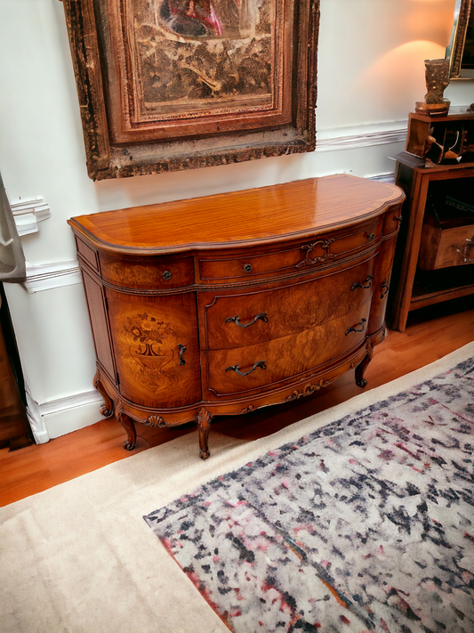 🌟 Gabinete Bufetero / Comoda Antigua de Madera Flamada Finamente Detallada 🌟