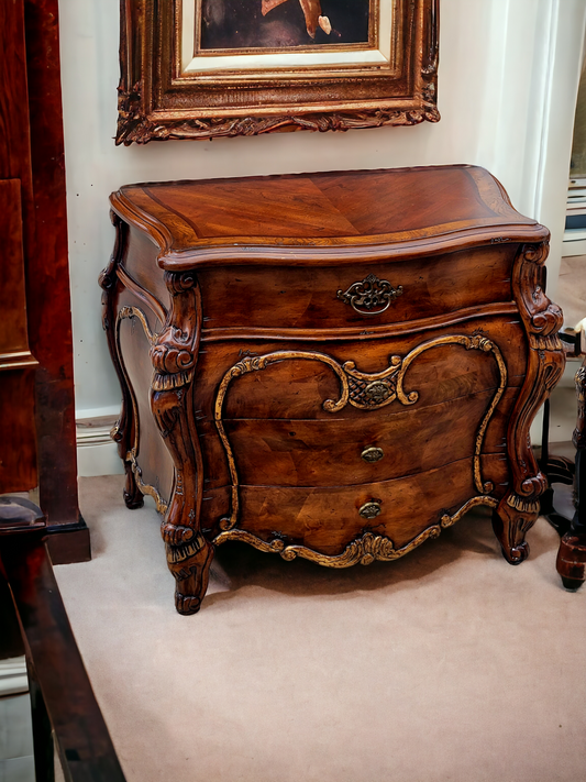 🌟 Par de Buros Tradicionales con Tallados Exquisitos🌟