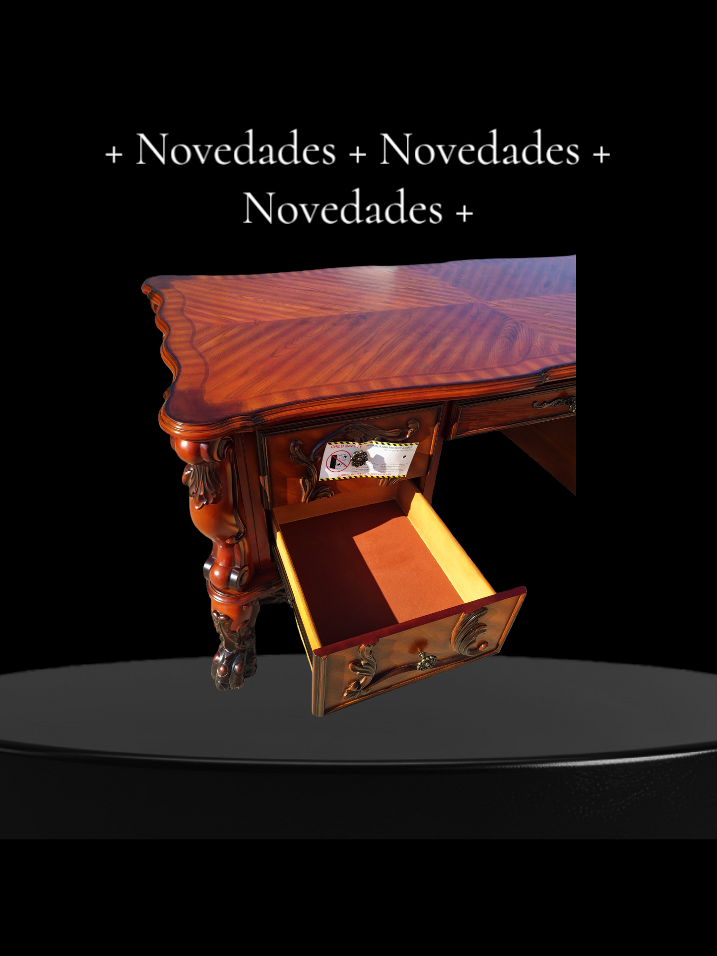 ✨Escritorio de Madera - Elegancia Clásica en Rosarito Antiques✨