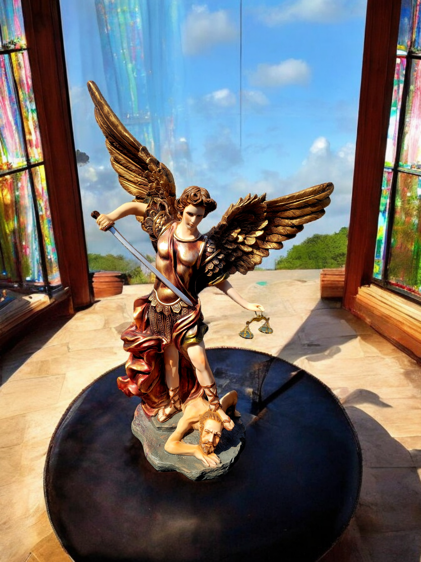 🗡️ 🪽Estatua del Arcángel Miguel: Protector y Guerrero Celestial🪽 🗡️
