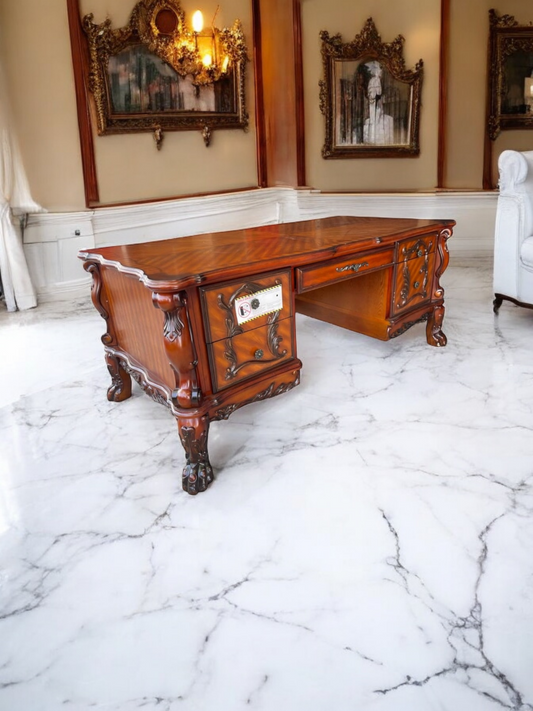 ✨Escritorio de Madera - Elegancia Clásica en Rosarito Antiques✨