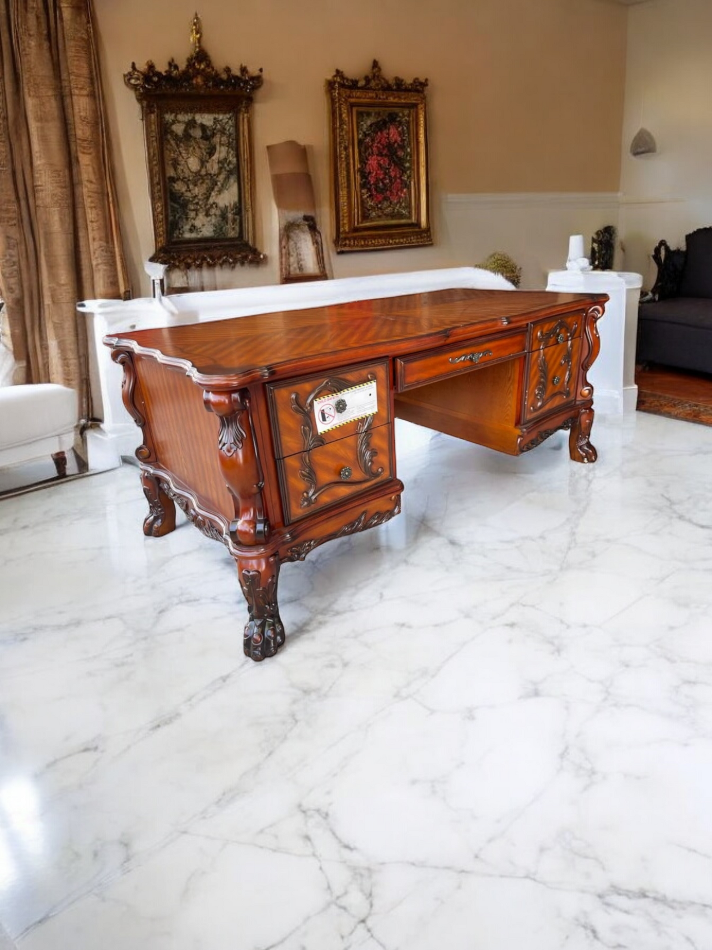 ✨Escritorio de Madera - Elegancia Clásica en Rosarito Antiques✨