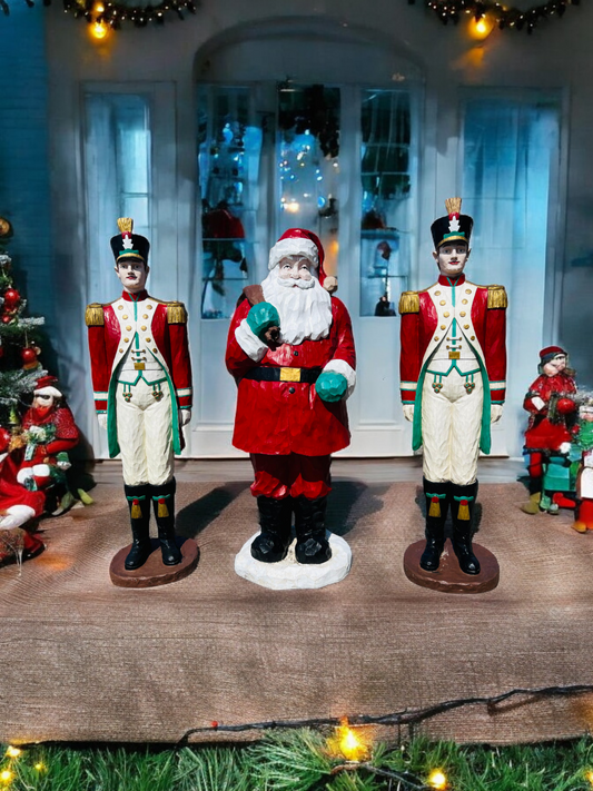 🌟 Life-Size Pair of Soldiers and Santa Claus 🌟