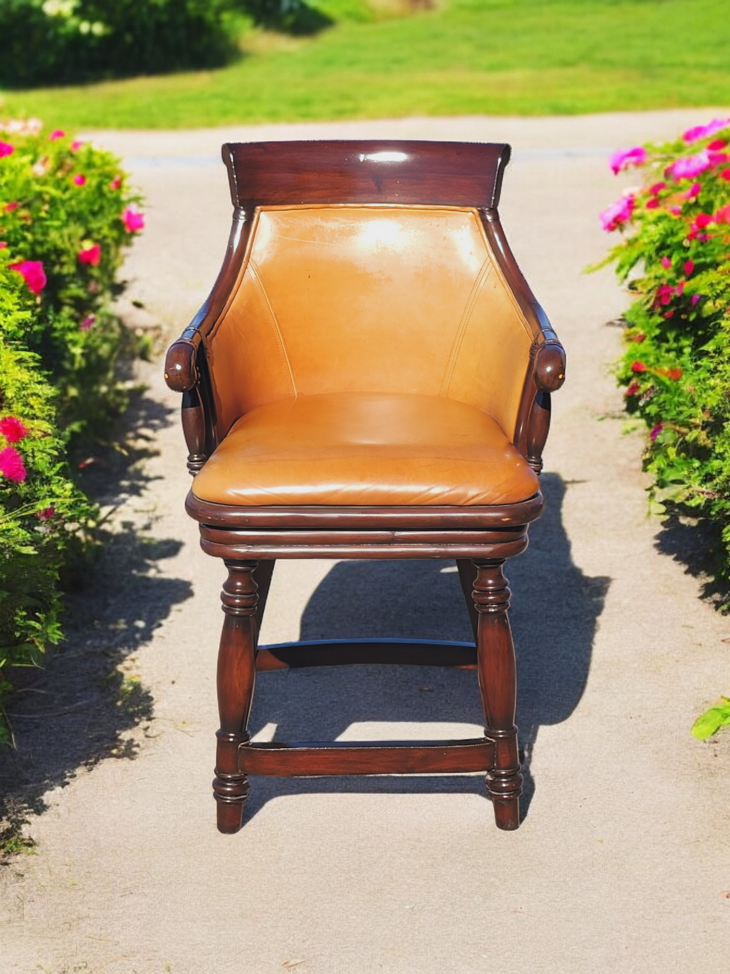 🏡🪑🪑🪑🪑 4 Bancos Tapizados En Piel! 🪑🪑🪑🪑🏡