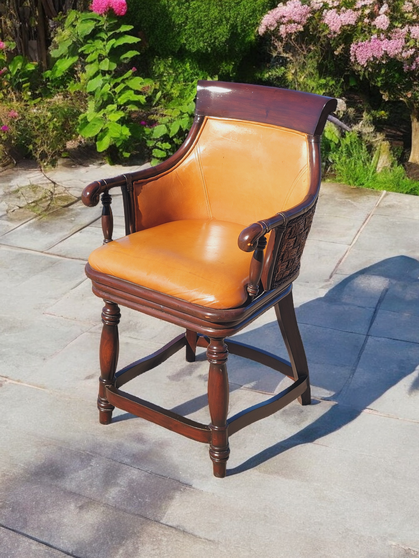 🏡🪑🪑🪑🪑 4 Bancos Tapizados En Piel! 🪑🪑🪑🪑🏡