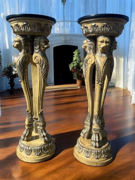 🦁✨🦁Pair of Lion-Themed Resin Pedestals🦁✨🦁
