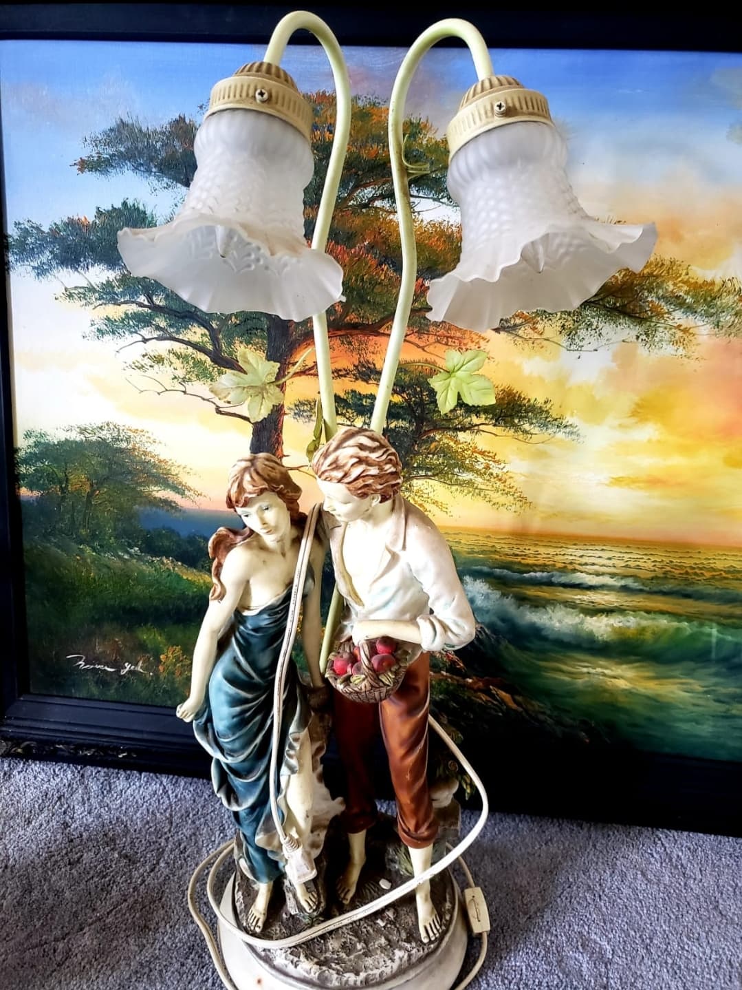 🕯️Lampara de Porcelana con Pantallas de Vidrio Pequeñas🕯️