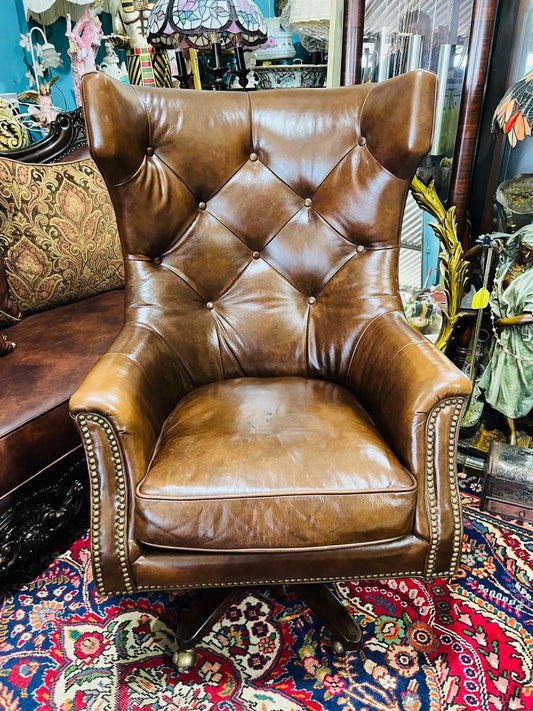 🌟Silla Chesterfield En Piel Genuina Elaborada Por Seven Seas Seating🌟