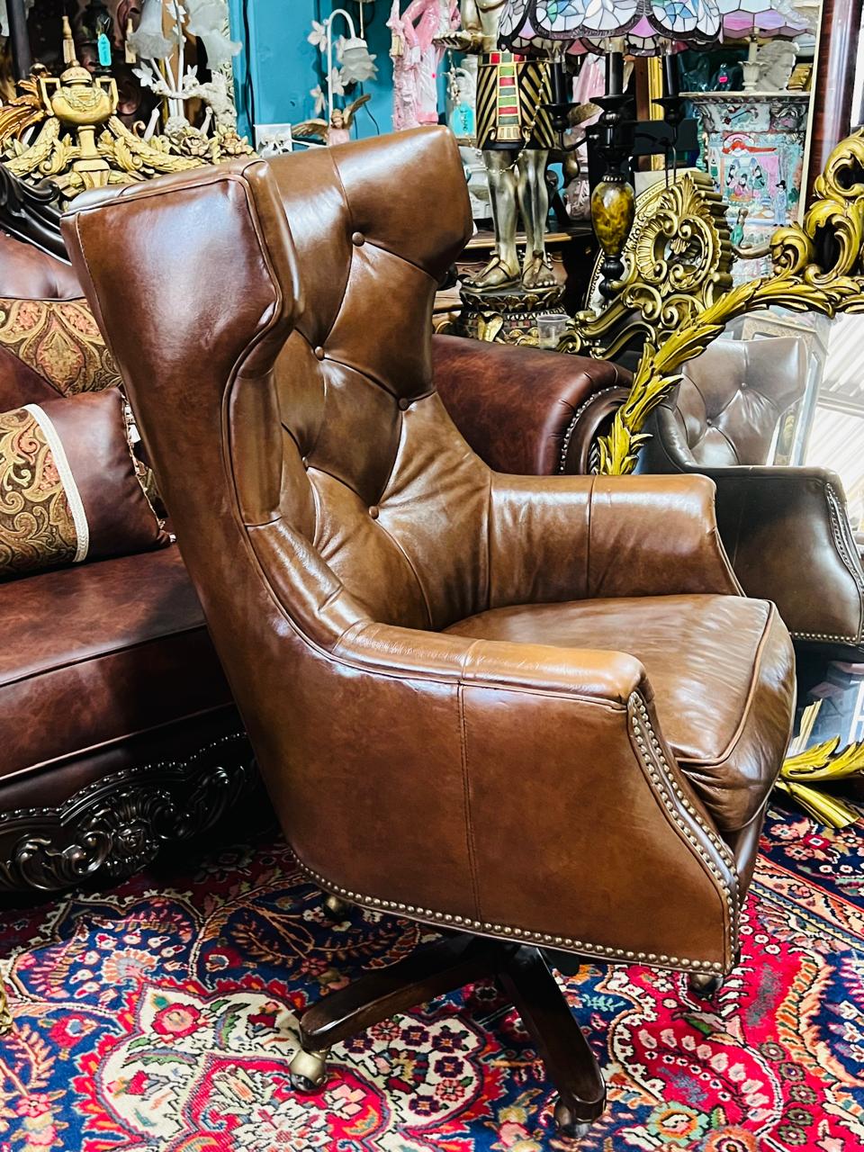 🌟Silla Chesterfield En Piel Genuina Elaborada Por Seven Seas Seating🌟