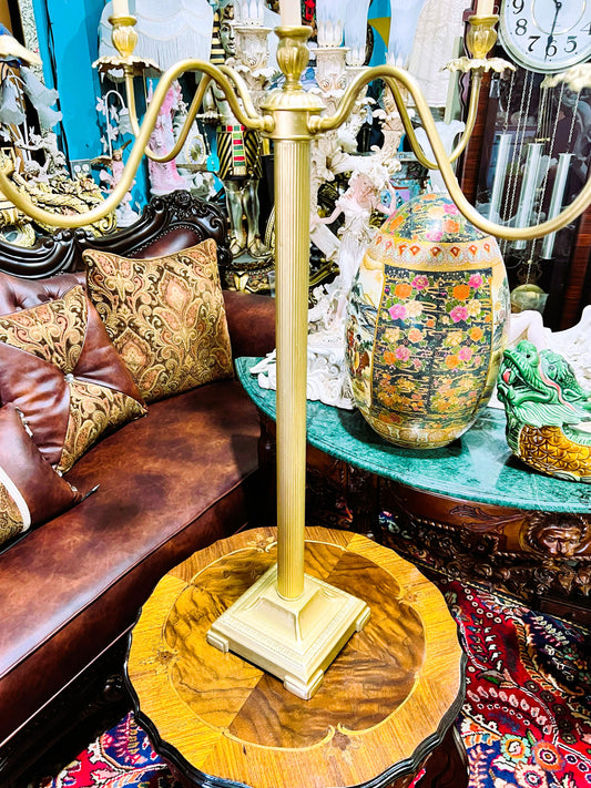 🕯️🔥¡Candelabros de Metal Dorado para 5 Velas! Elegancia y Estilo Exclusivo🔥🕯️