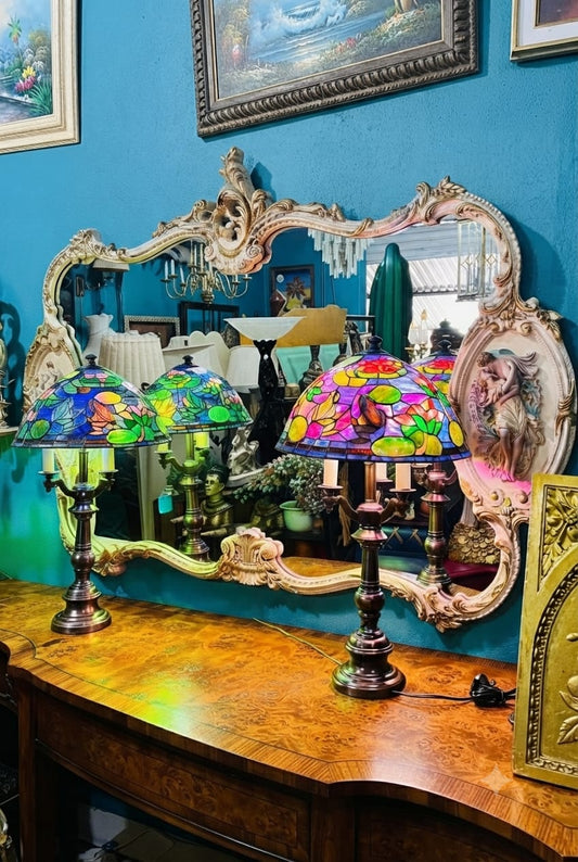 Espejo Blanco Marfil con Detalles Dorados y Porcelana Capodimonte 🌿🏛️🌿