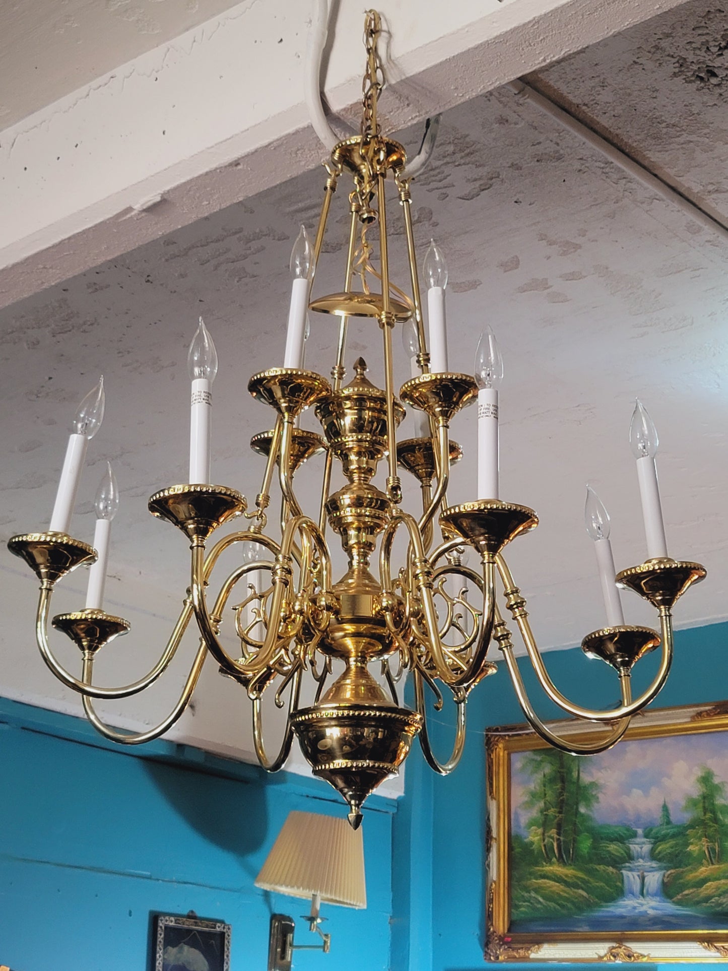 🔱🌟Brilliant: 12-Armed Brass Chandelier 🌟🔱