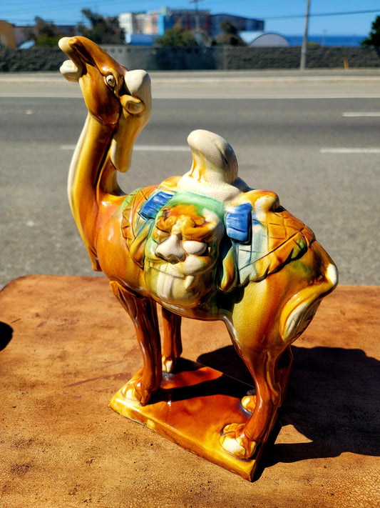 Capo Del Monte Fine Porcelain Figure ✨