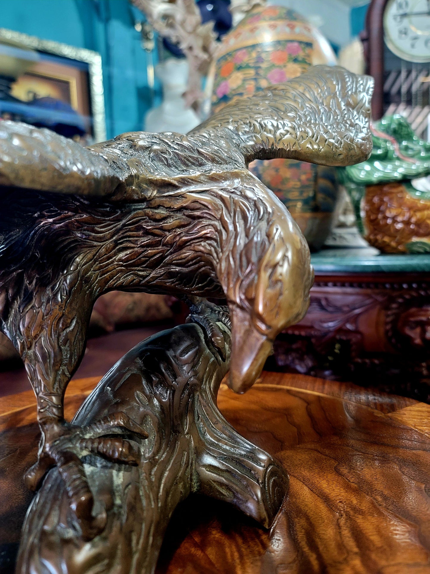 🦅Escultura de Aguila En Bronce – Belleza y Poder Atemporal🦅