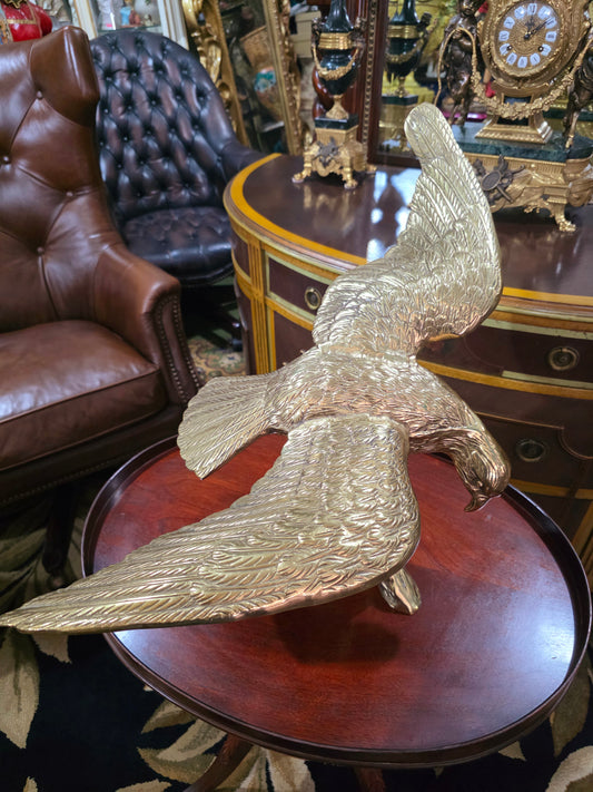 🦅Majestic Eagle Sculpture – Beauty and Elegance in Every Detail🦅