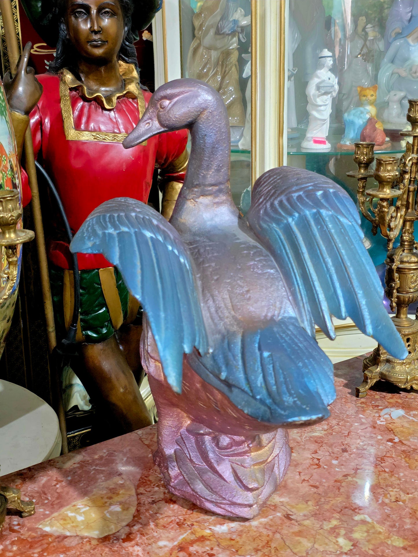 🦢 Escultura de Ave en Hierro Fundido – Elegancia y Fuerza Atemporal🦢