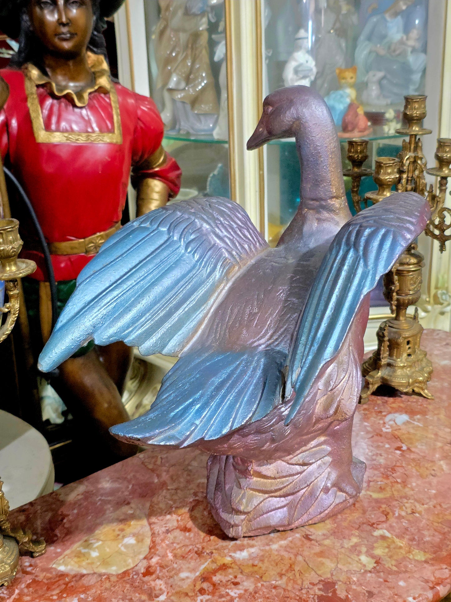 🦢 Escultura de Ave en Hierro Fundido – Elegancia y Fuerza Atemporal🦢
