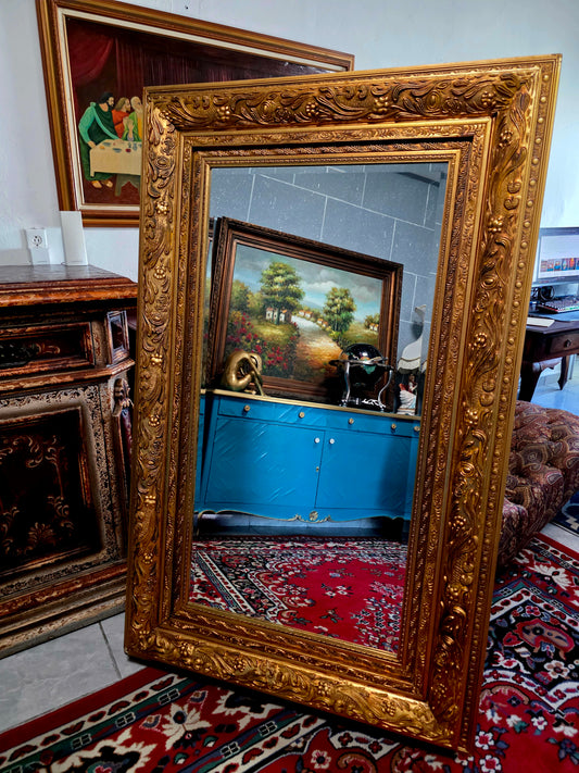 🪞✨Espejo Biselado con Marco de Madera Tallada a Mano – Reflejo de Nobleza Atemporal✨🪞