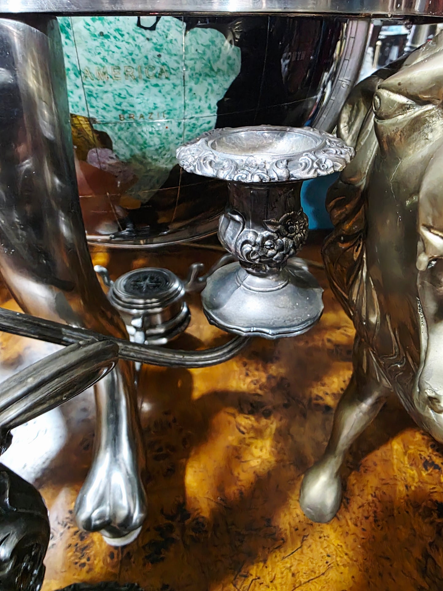 🔥🕯️🔥Candelabro Vintage de Metal Plateado de 3 apliques🔥🕯️🔥