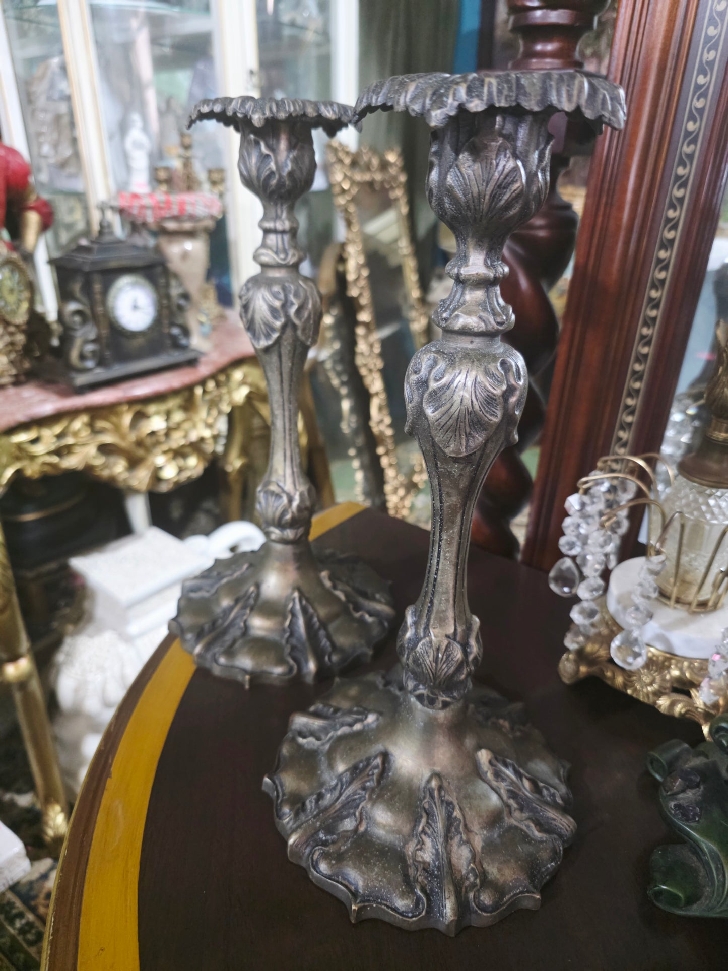 🔥🕯️🔥 Par de Candelabros Antiguos en Bronce 🔥🕯️🔥