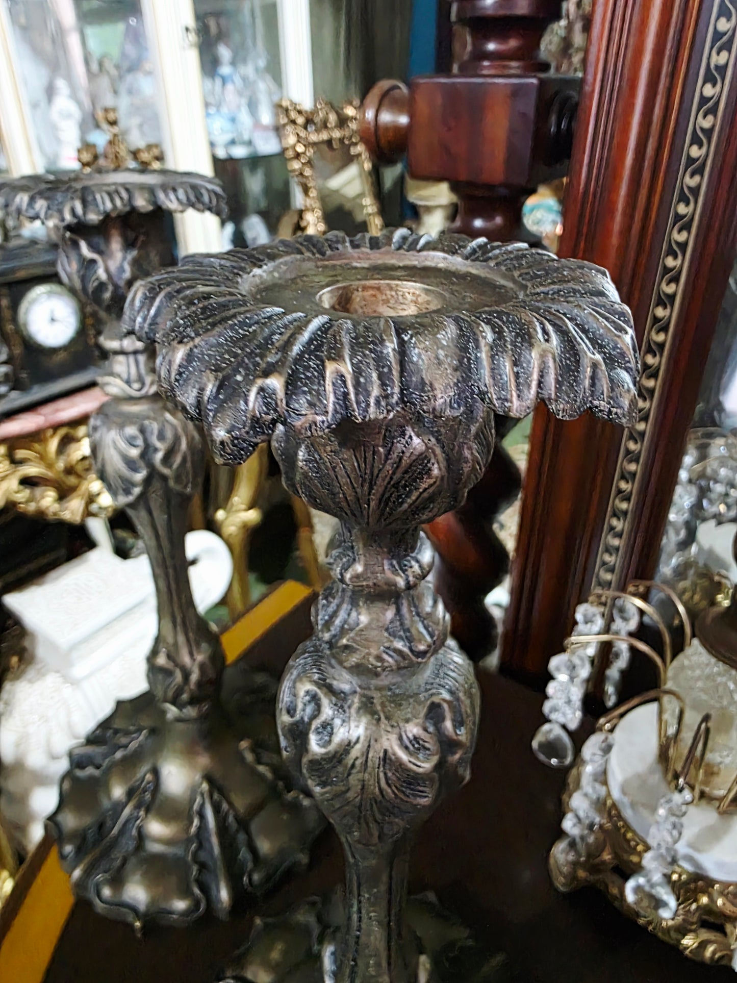 🔥🕯️🔥 Par de Candelabros Antiguos en Bronce 🔥🕯️🔥
