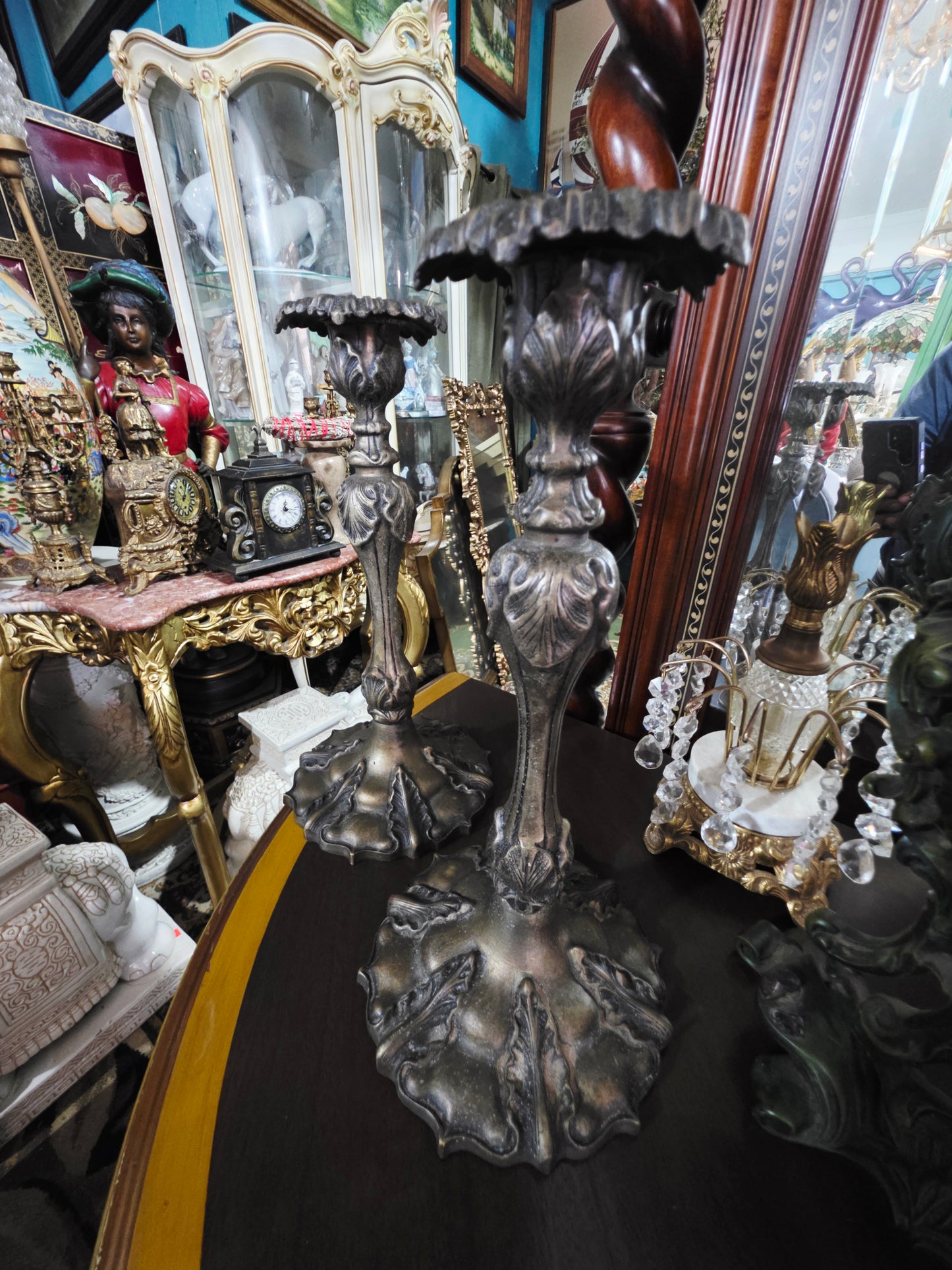 🔥🕯️🔥 Par de Candelabros Antiguos en Bronce 🔥🕯️🔥