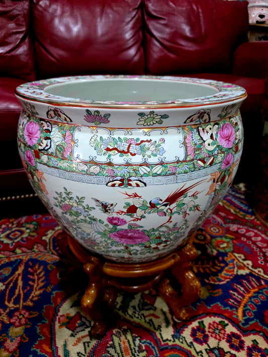 ✨ Floral Chinoiserie Koi Planter – Porcelana Imperial de la Dinastía Qing ✨
