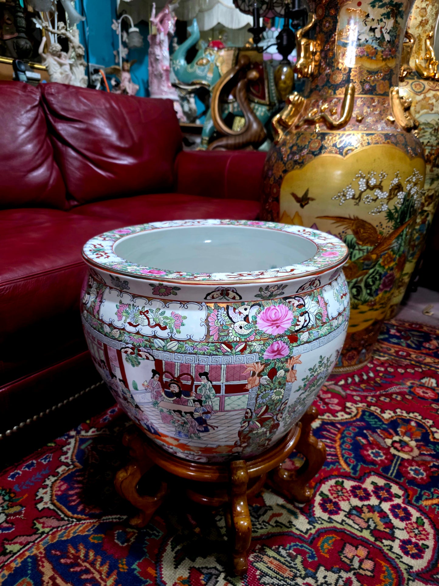 ✨ Floral Chinoiserie Koi Planter – Porcelana Imperial de la Dinastía Qing ✨