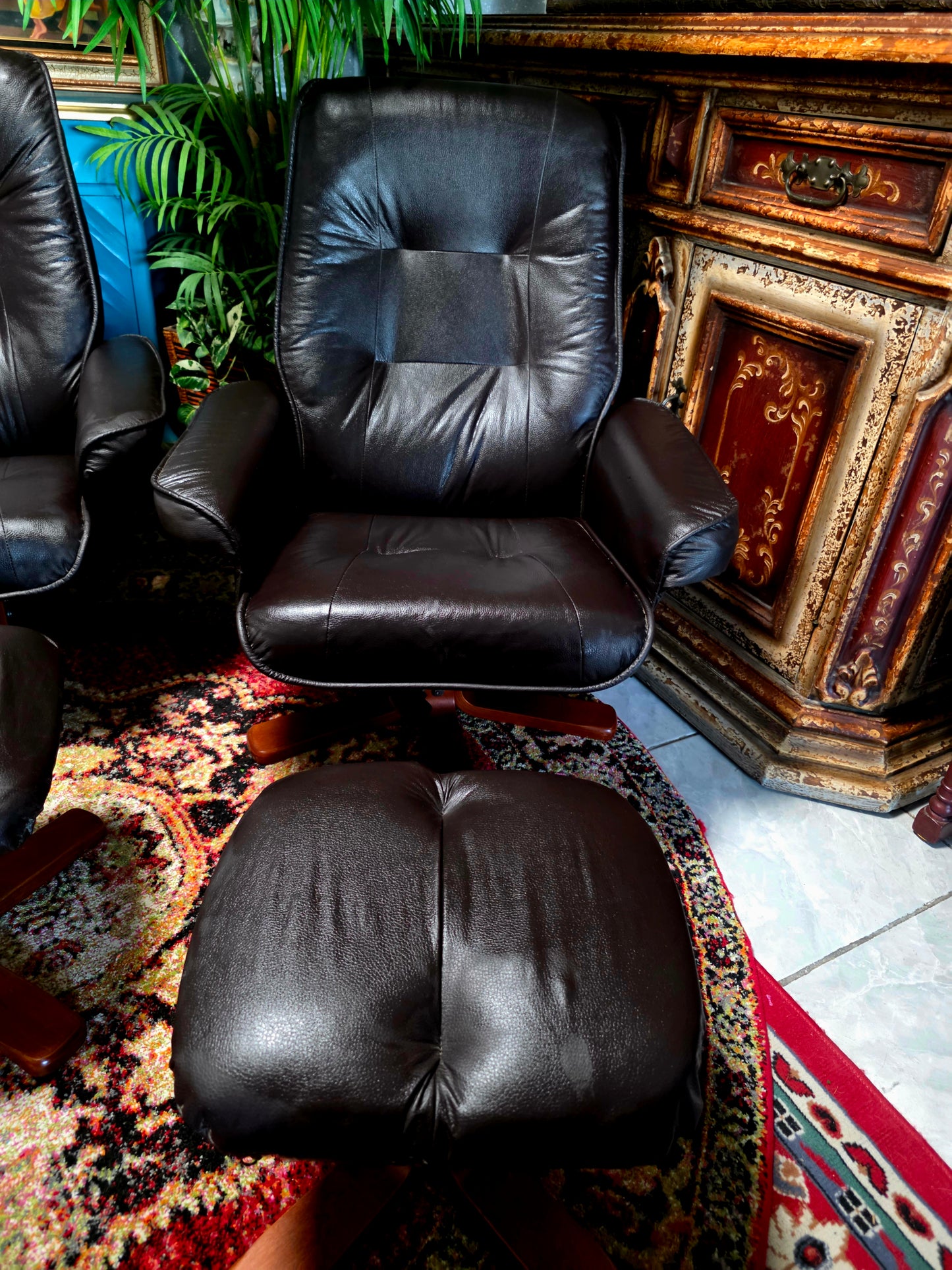 🖤 Stressless Recliners en Vinipiel Negra — Duo de Confort Escandinavo Sillones Reclinables