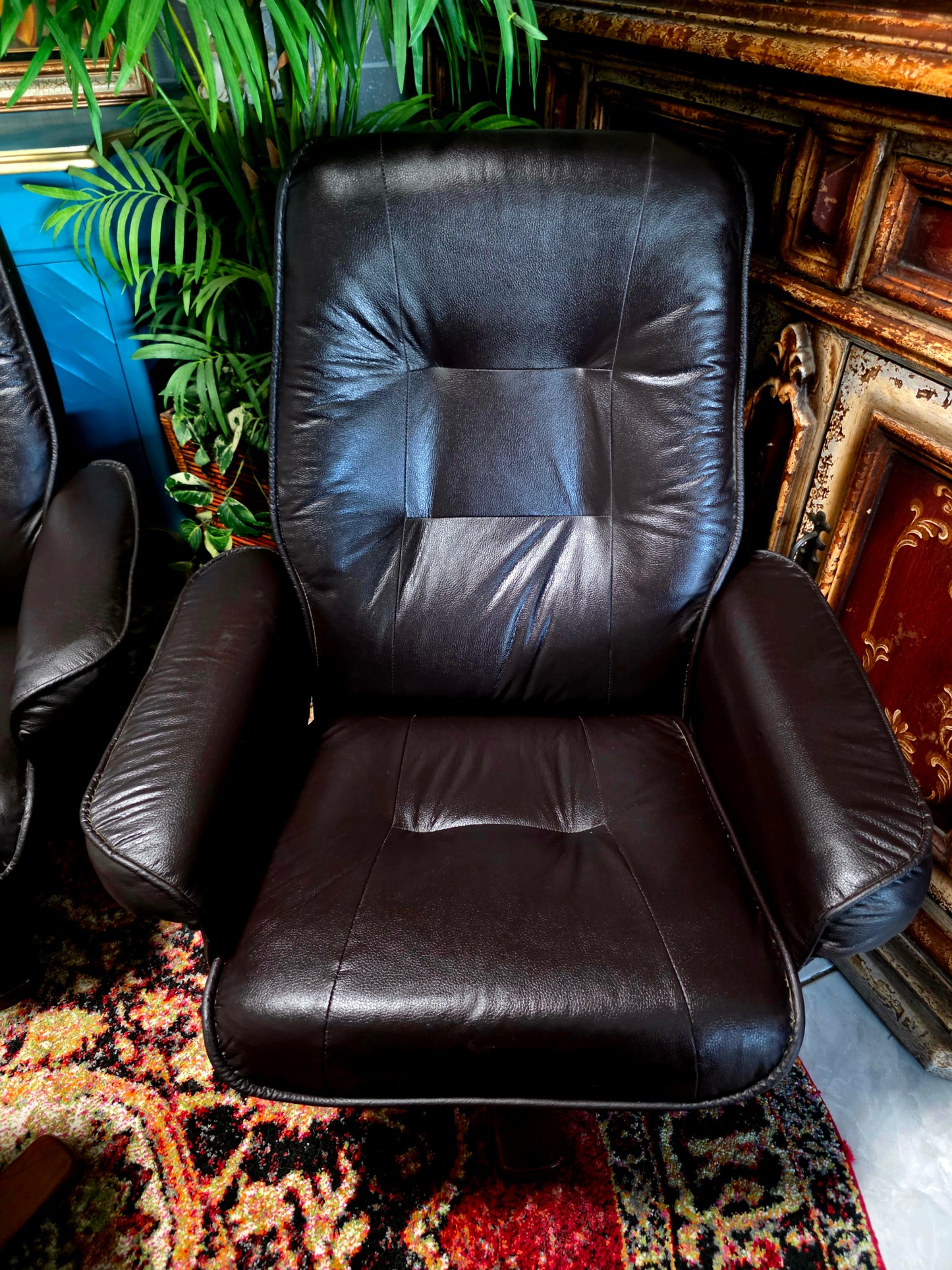 🖤 Stressless Recliners en Vinipiel Negra — Duo de Confort Escandinavo Sillones Reclinables