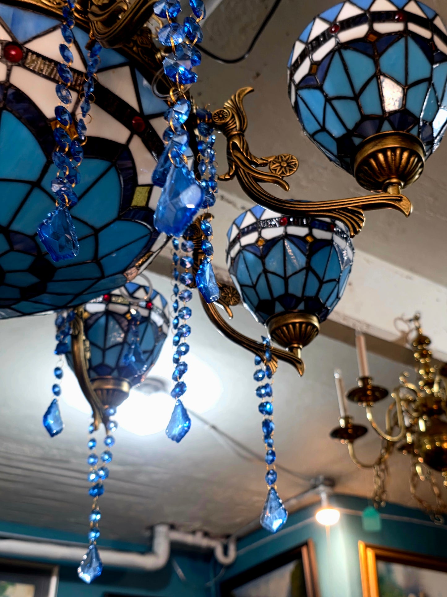 🔱💎 Candil Tiffany Retro de 9 Luces — Elegancia en Vitrales y Cristales 💙🔱