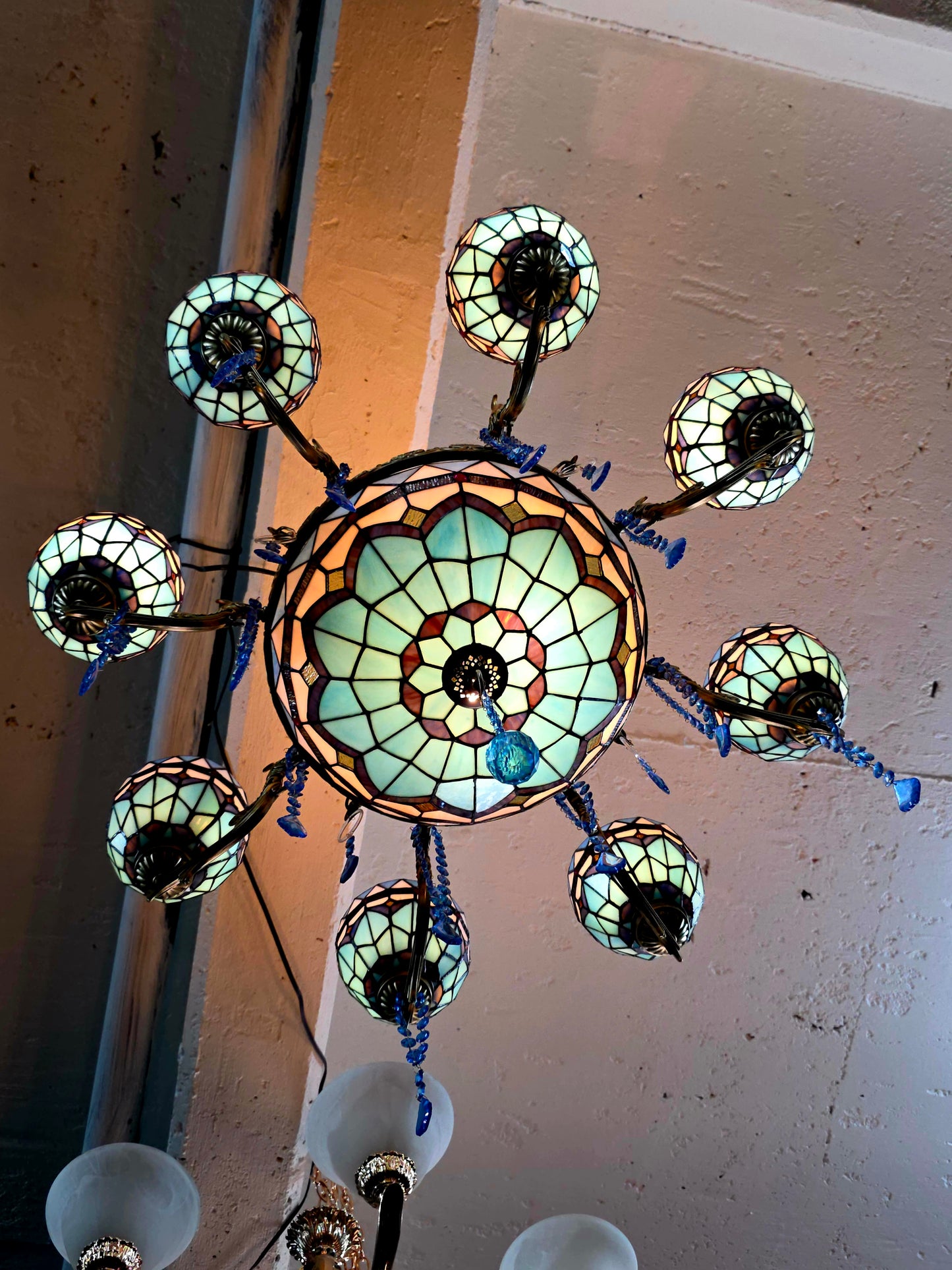 🔱💎 Candil Tiffany Retro de 9 Luces — Elegancia en Vitrales y Cristales 💙🔱