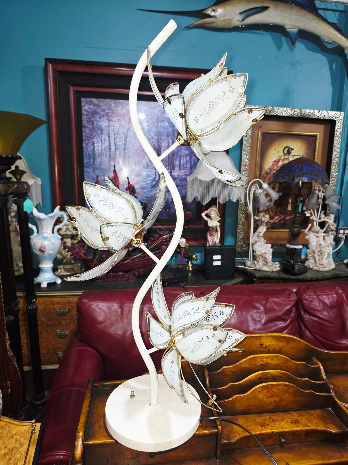 🌸 Pair of Vintage Italian Lotus Flower Lamps – 70s Retro Design ✨